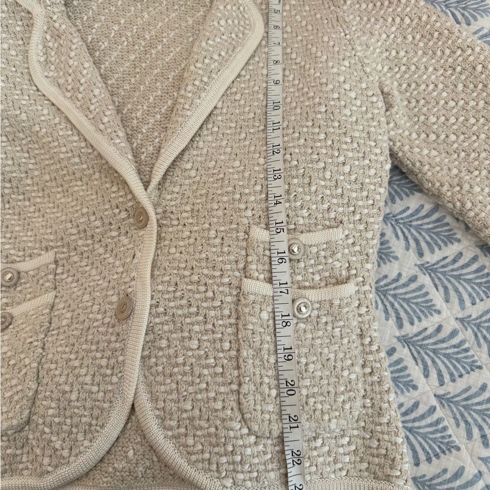 White House Black Market Textured Cream Cardigan with Pockets size L - Picture 7 of 9